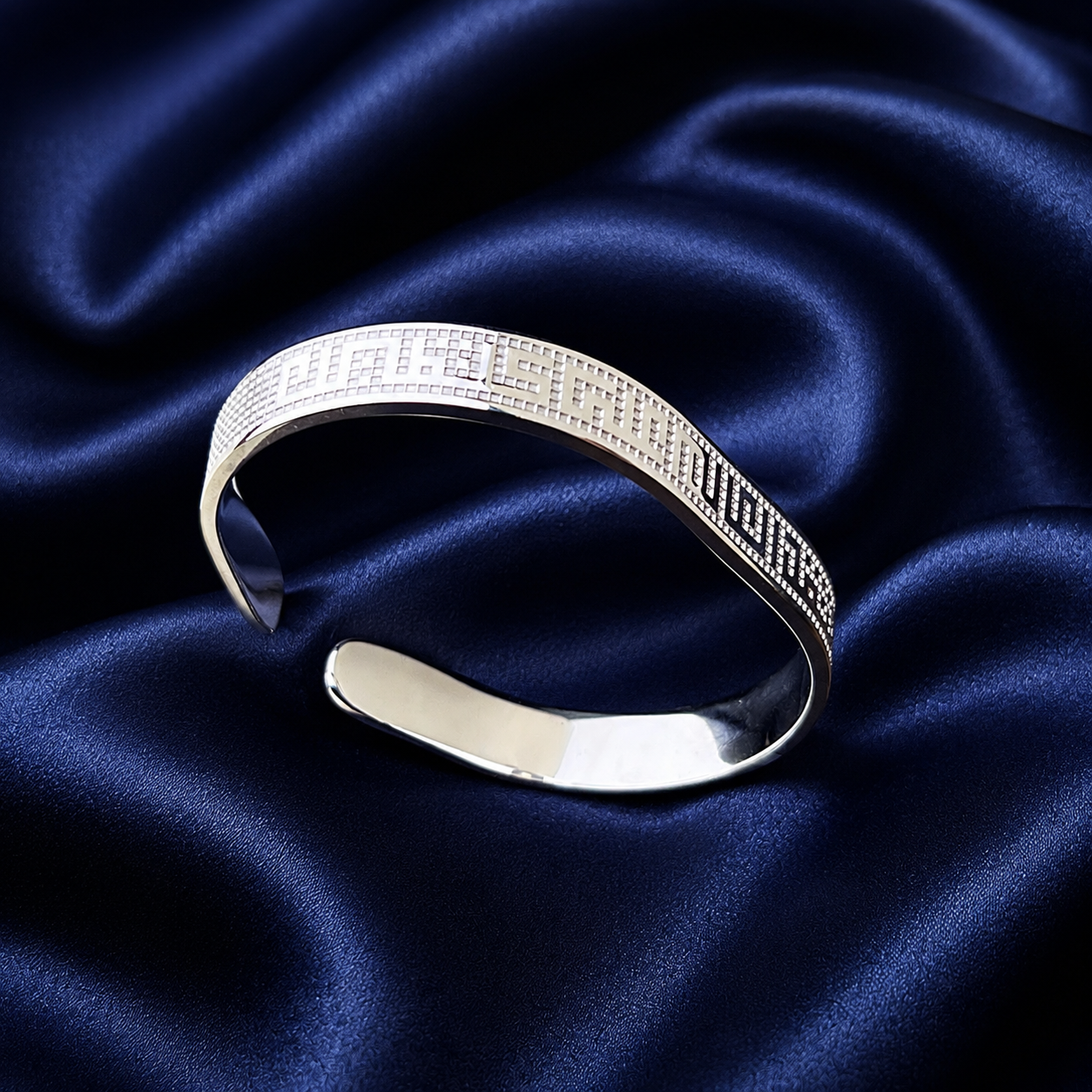 Kufi Bracelet / أنا لك