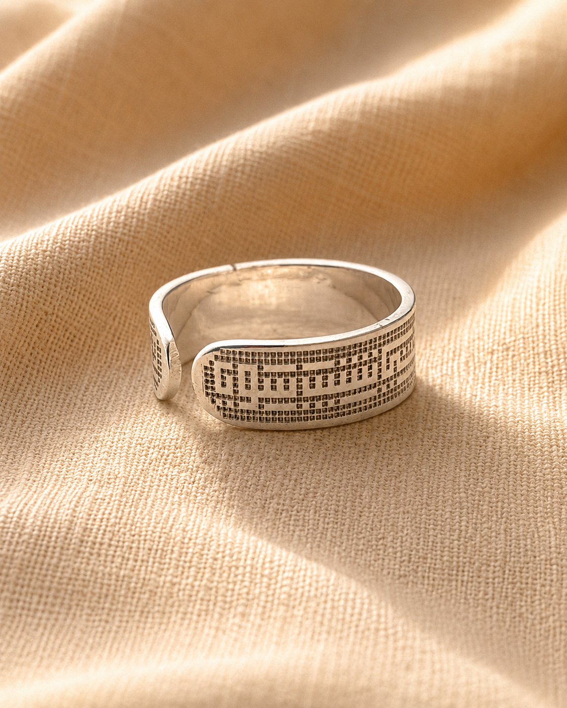 Couple Rings حتى نشيب سويًا