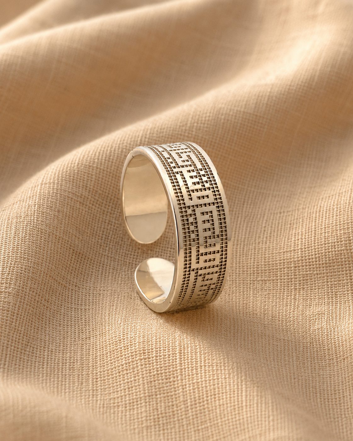 Ring دمت لقلبي سنداً